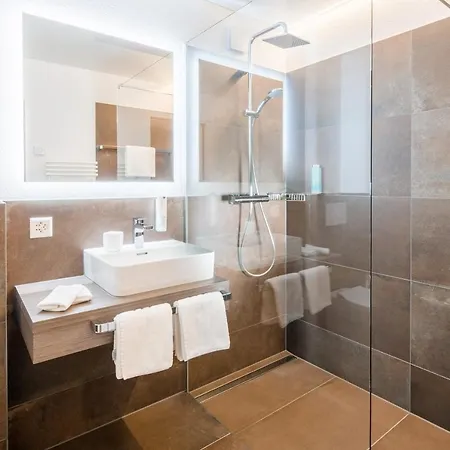 Al Ponte 방겐안데르아레